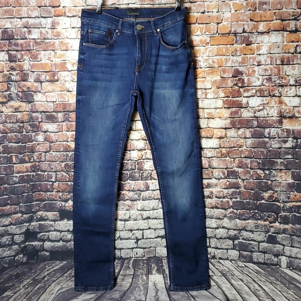 Black tag Zara man dark wash jeans size 34